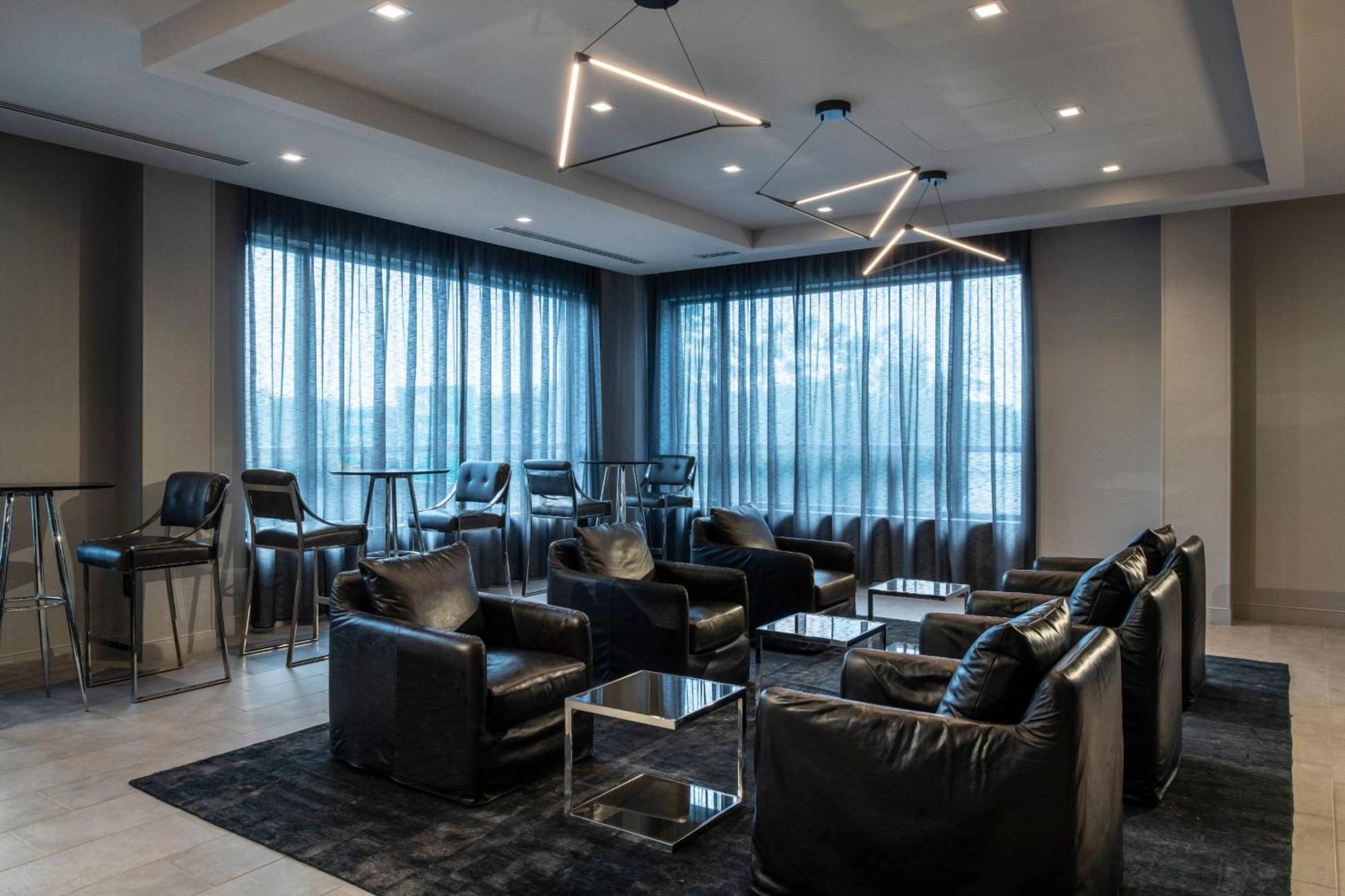 Towneplace Suites By Marriott Boston Medford Exterior photo