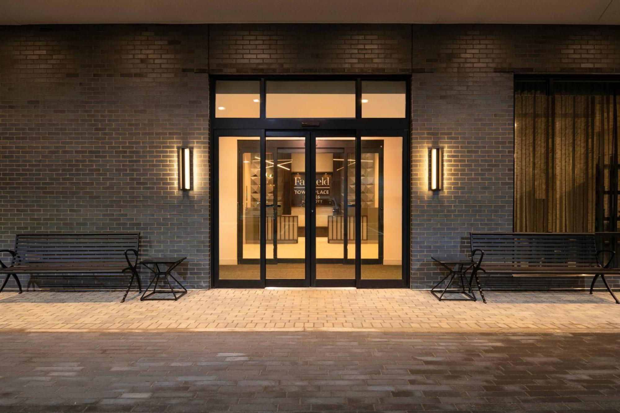 Towneplace Suites By Marriott Boston Medford Exterior photo